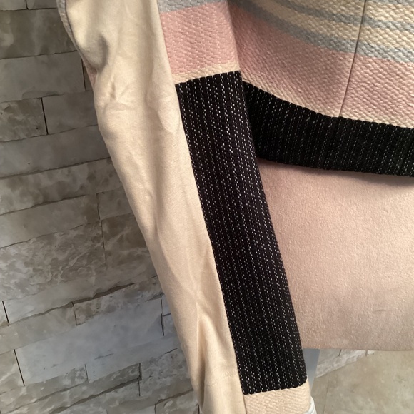 BCBG MaxAzria Walker Fringe Woven Jacket - Picture 9 of 13